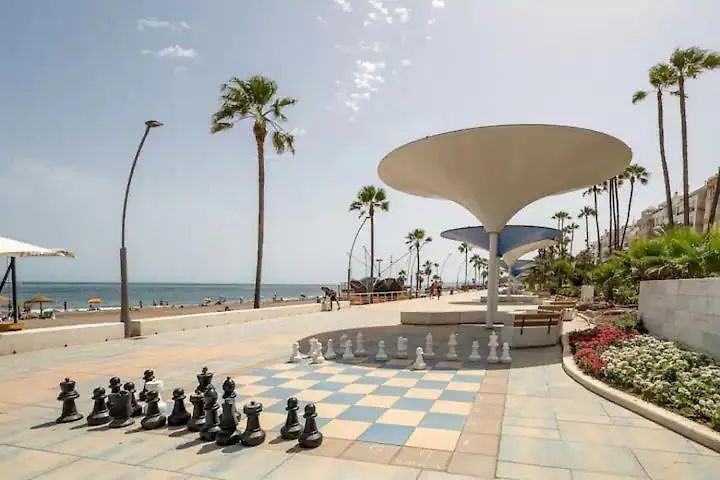 Astor Centro. 360 Roof Terrace. Epicentre Old Town Apartment Estepona Spain