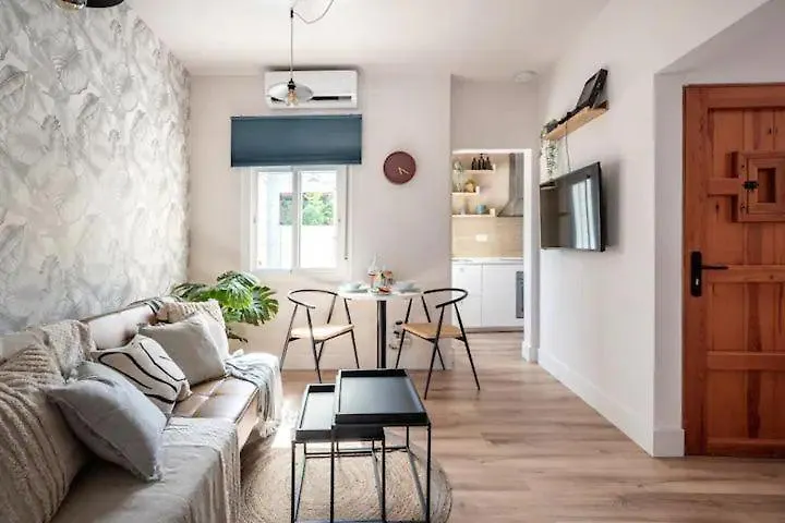 Astor Centro. 360 Roof Terrace. Epicentre Old Town Apartment Estepona